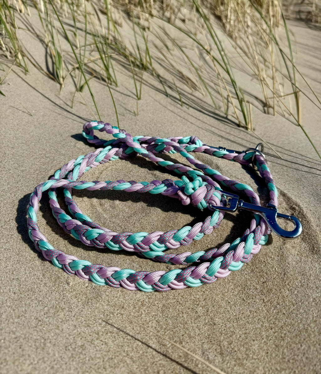 Hundeleine Ultraleicht Paracord (2 Farben) - Handmade